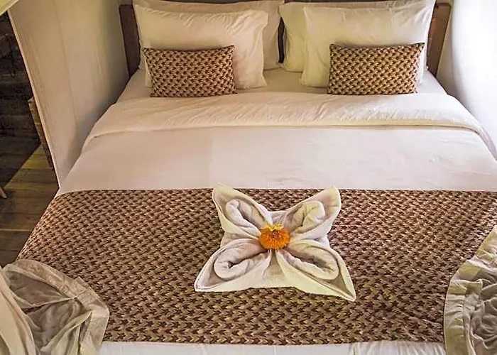 ホテル Desa Saya Eco Luxury & 4*