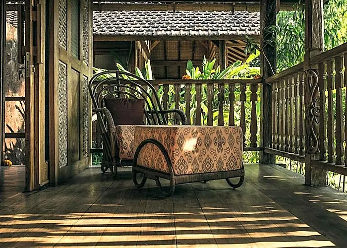 ホテル Desa Saya Eco Luxury & 4*