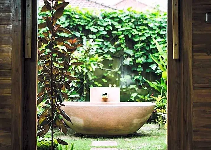 Desa Saya Eco Luxury & 4* バリ島